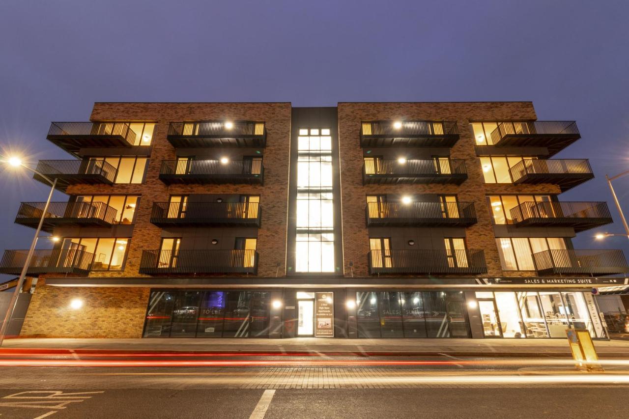 Seven Living Ashford - Modern And Spacious Apartments Esterno foto